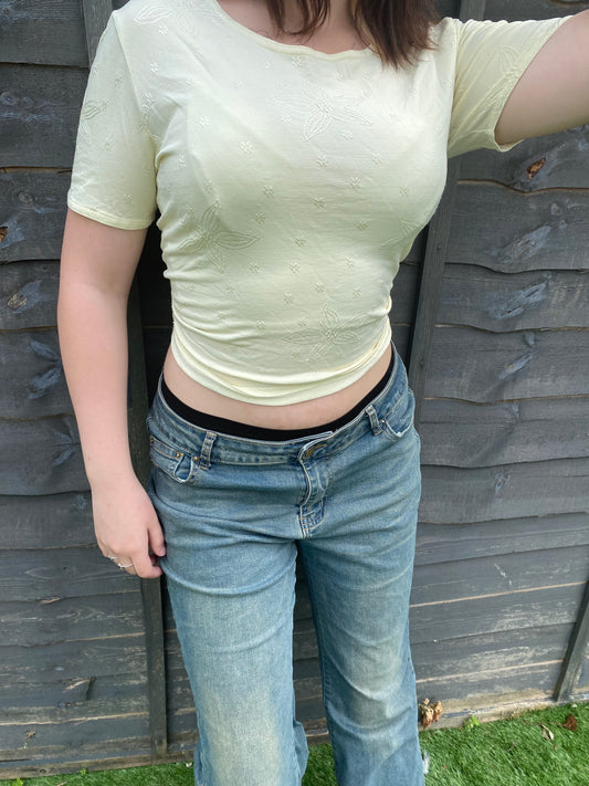 vintage yellow tee