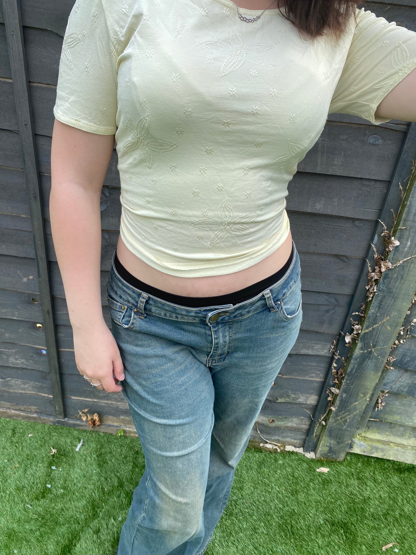 vintage yellow tee