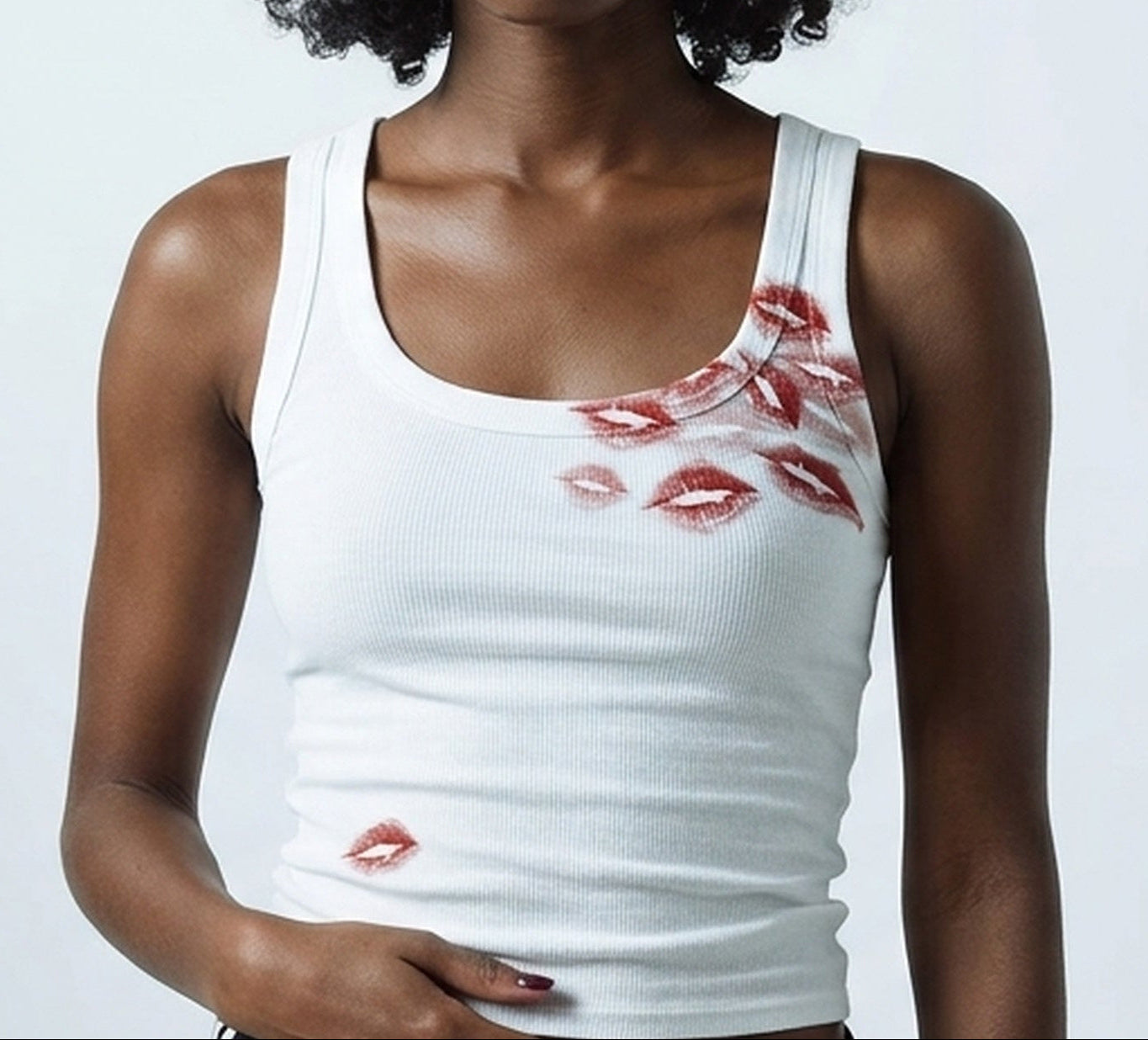 kisses tank